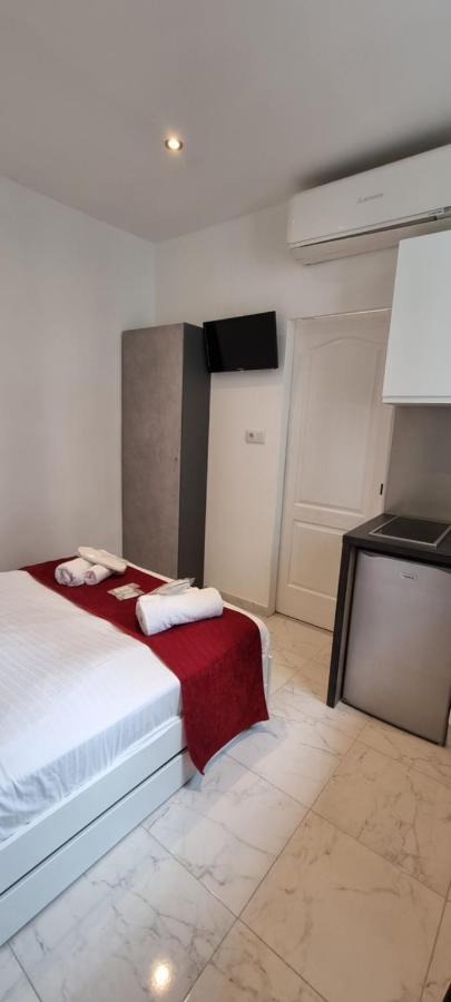 4 Dans Le Meme Immeuble Appartement